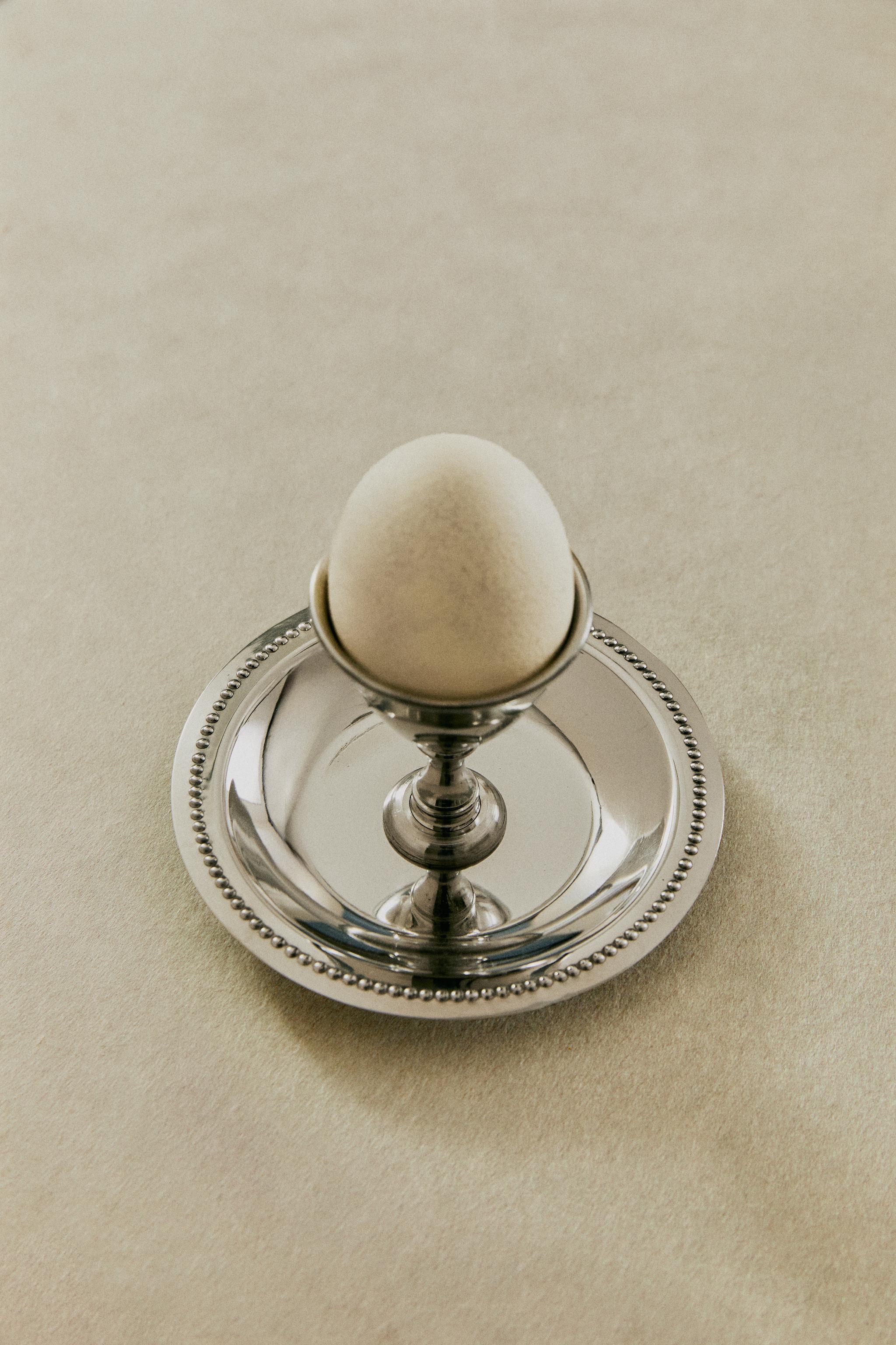STEEL EGG CUP WITH PLATE